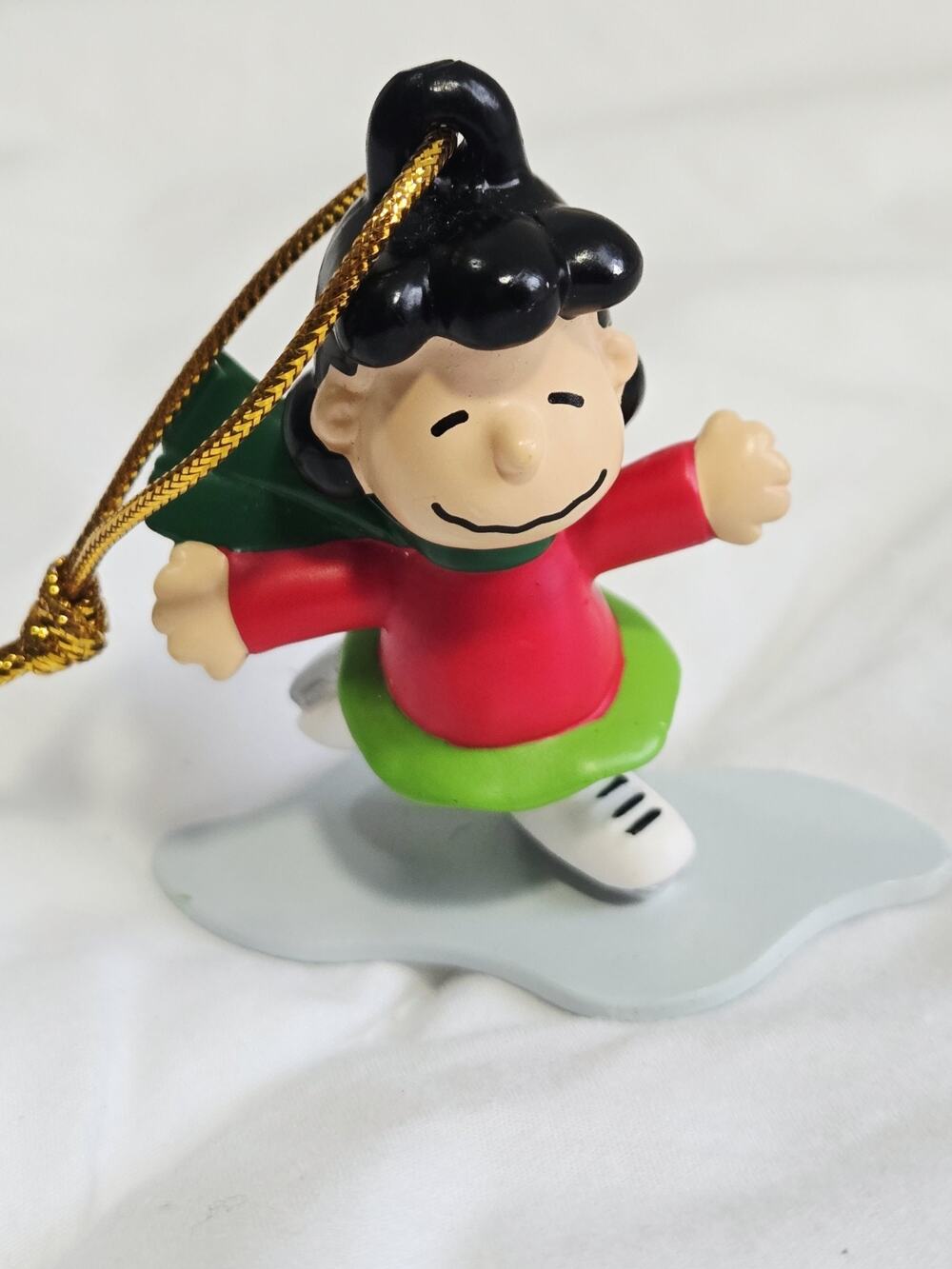PEANUTS Lucy Ice Skating PVC Ornament Charlie Brown Snoopy Christmas Vtg Decor